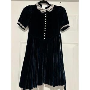 EUC Pleasant Company Dress Like Your Doll Molly Velvet Green Dress Size 8